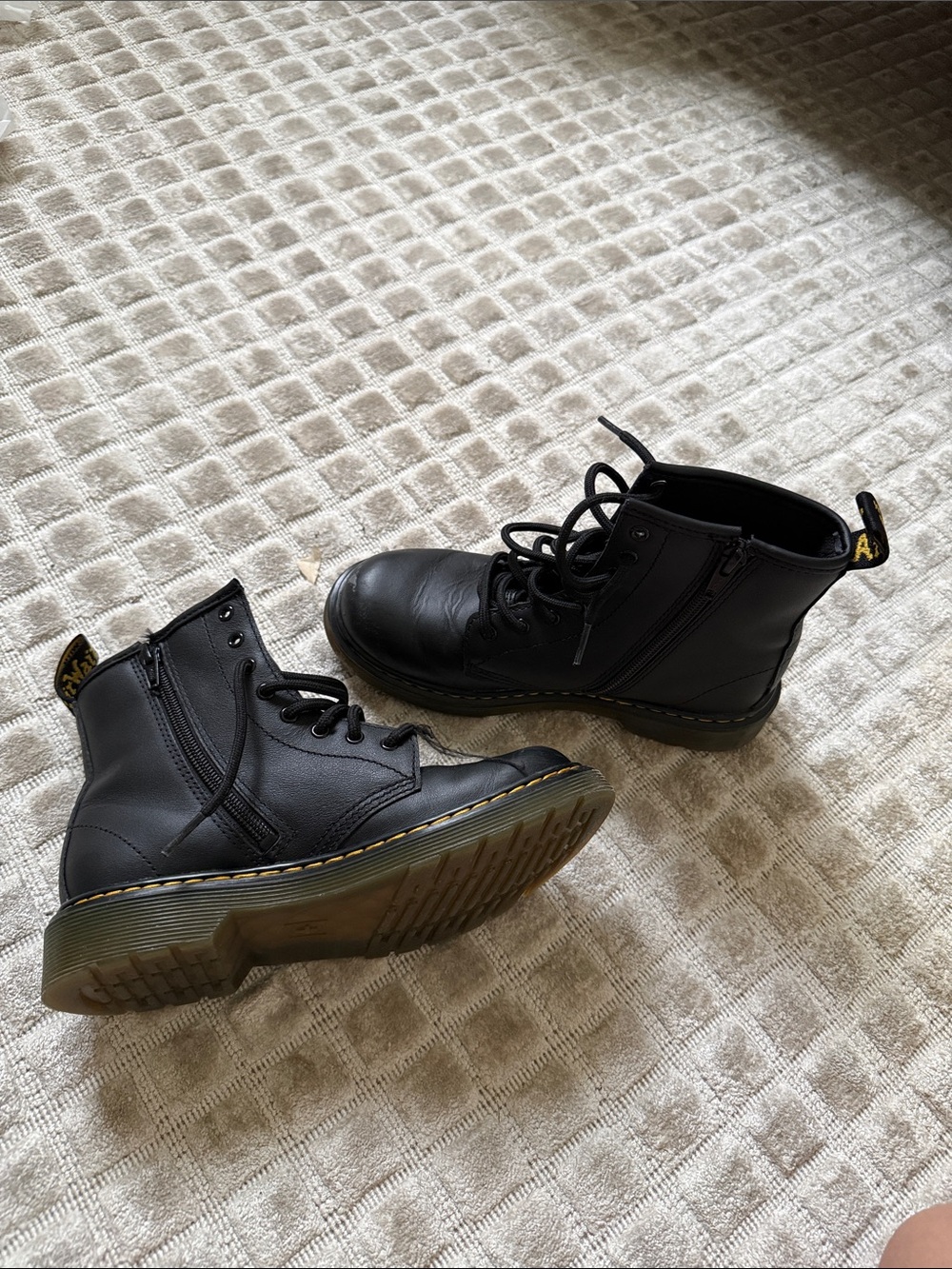 Doc Dr. Martens Air Wair Shoes Black Boots Youth US 3 Side Zip 1460 J